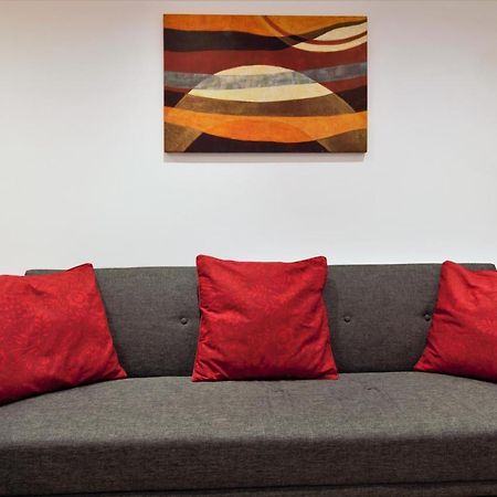 Stylish 2 Bedroom Apartment In The Heart Of Greenwich Лондон Экстерьер фото