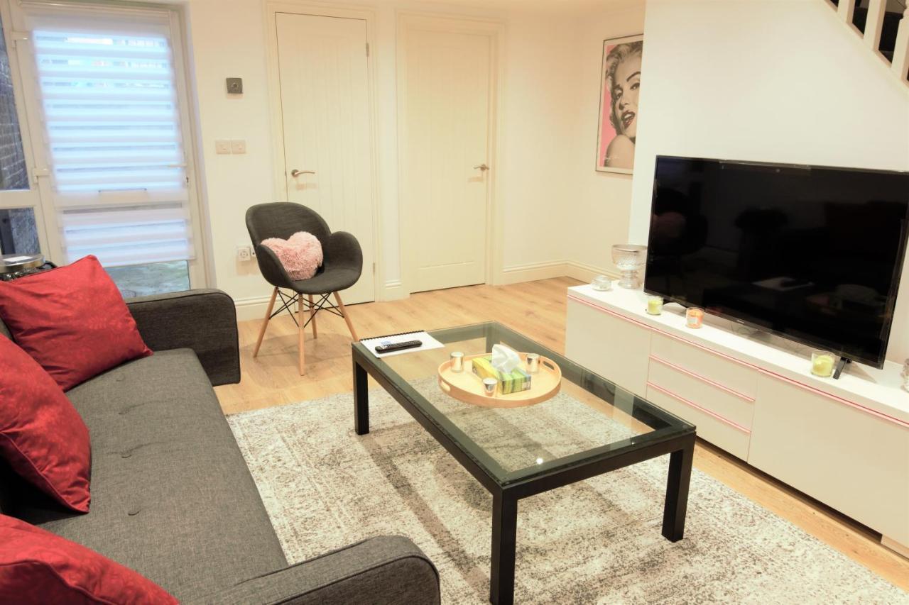 Stylish 2 Bedroom Apartment In The Heart Of Greenwich Лондон Экстерьер фото