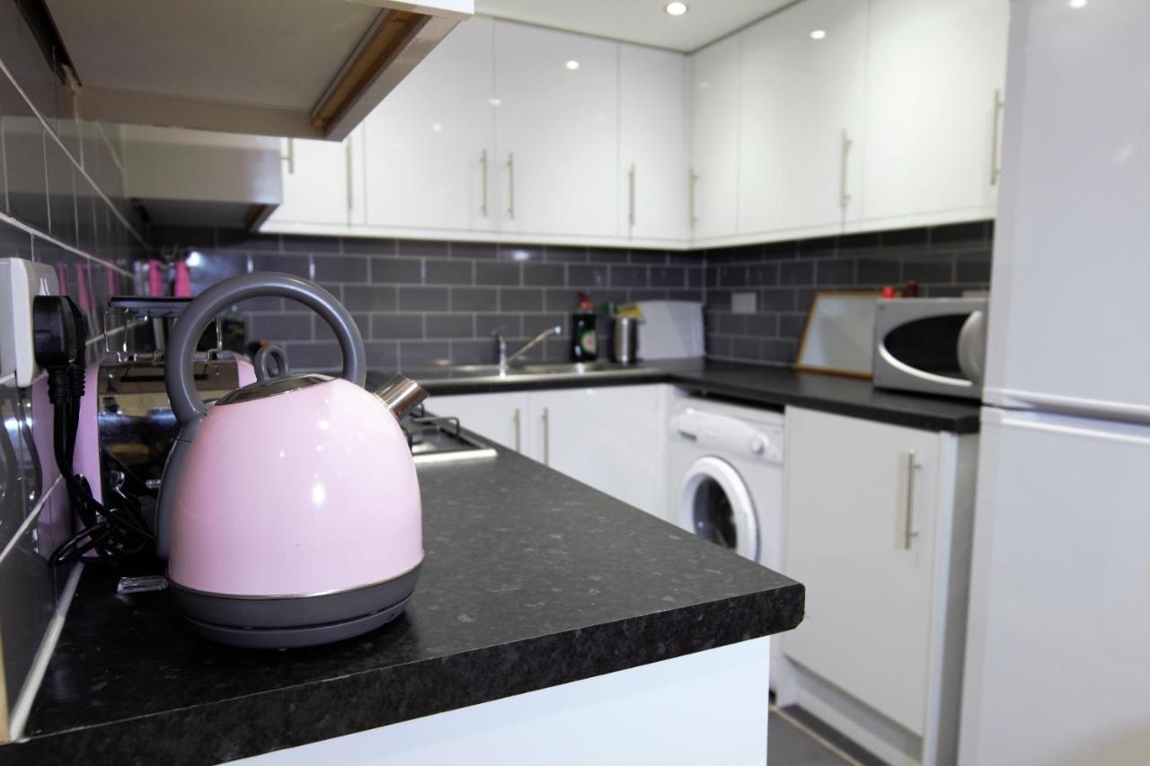 Stylish 2 Bedroom Apartment In The Heart Of Greenwich Лондон Экстерьер фото